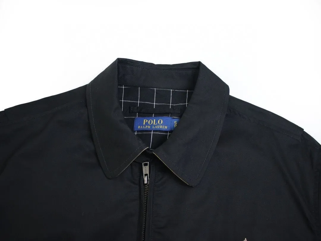 P306 💰Ralph Lauren/Ralph Lauren American vintage classic lapel old cadre retro jacket. Classic design. Timeless classic. The cotton fabric is thick and wide, showing a sense of vintage. The collar and cuffs are decorated with colorful plaid. It looks good on both men and women. Wear it as comfortable as you want. It focuses on relaxed retro YYDS. One piece for both men and women. An indispensable piece for autumn and winter. The most popular jacket at the moment. One hundred percent cotton twill is thick and thick, ⚠️correctly spaced red and green plaid lining, imported high-density embroidery. The Harrington jacket has a loose fit, is short and fat, and is super versatile. It is clean-fitting and is suitable for both men and women. Color: Black Size: M-XXL Size Length Bust Sleeve length Shoulder width M 67 110 61 L 68 114 62 XL 70 118 63 2XL 72 122 64